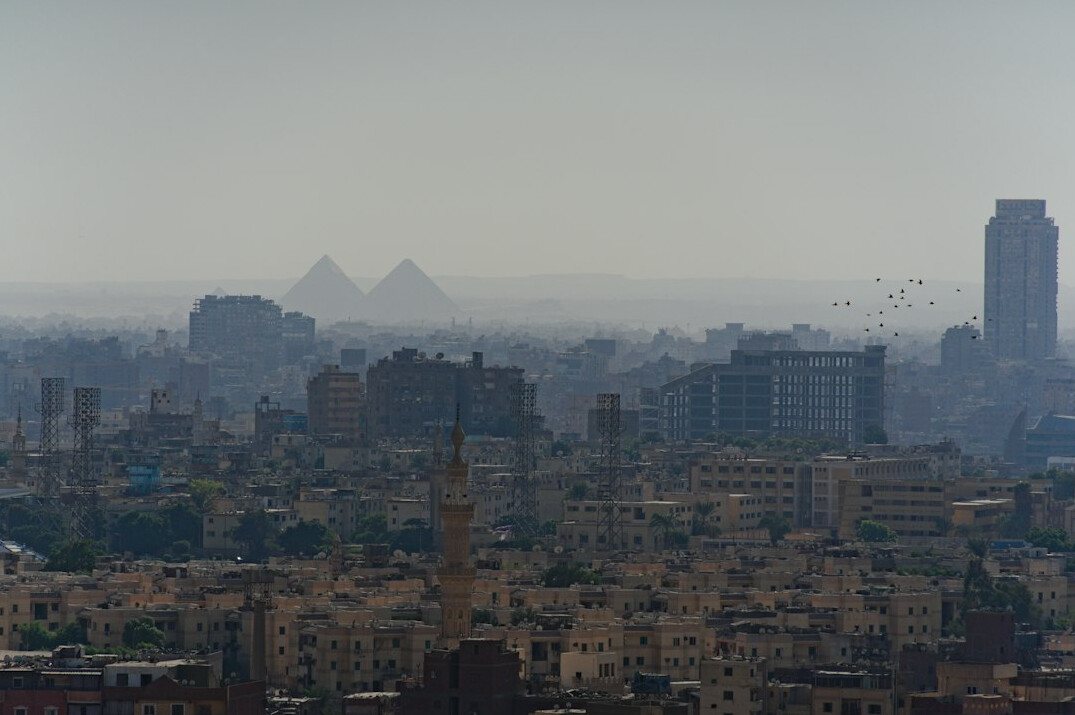 giza plateau panorama